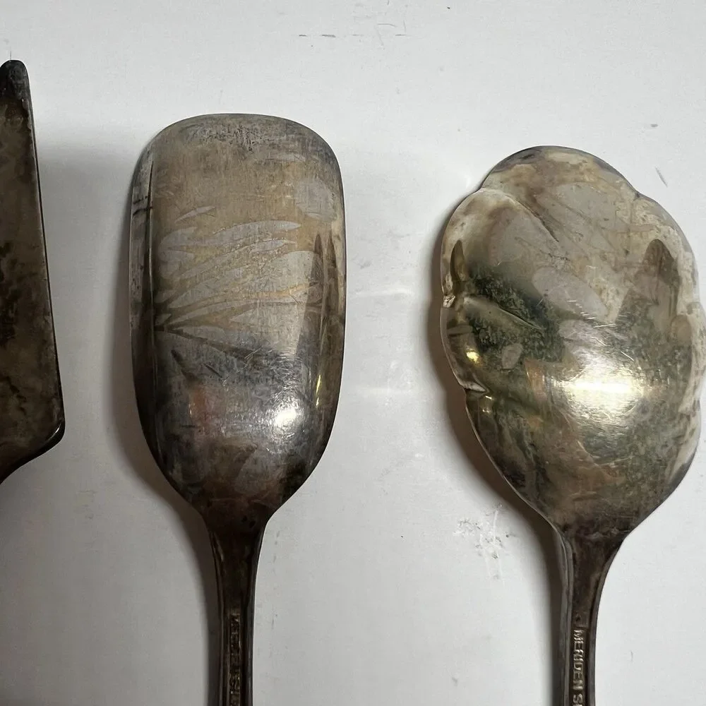 Vintage Meriden Silver Plate Co Serving Flatware Lot 4pc Slotted Spoon Server